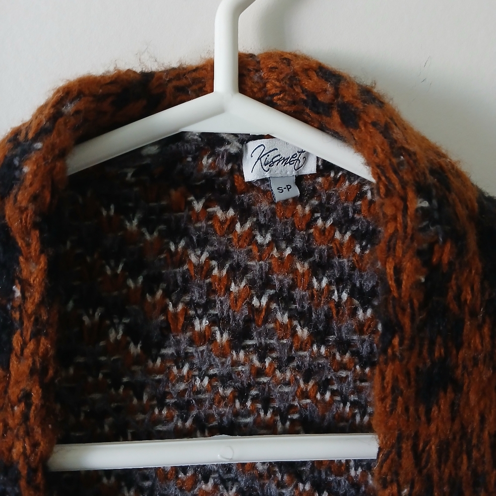 Aztec Style Acrylic Open Cardigan With Pockets - Picture 6 of 14